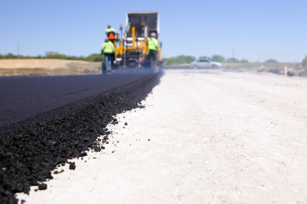 Best Driveway Pavers Near Me  in Pinckney, MI