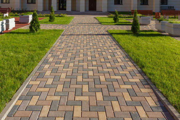 Best Driveway Pavers Cost  in Pinckney, MI